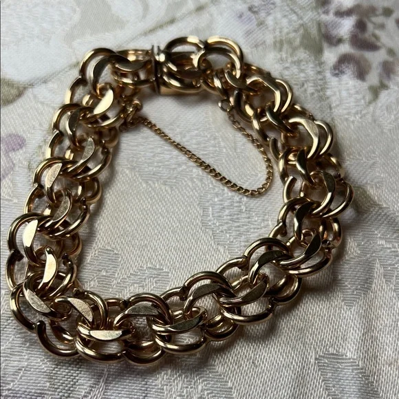 VTG Luxurious 12k Gold filled Link Bracelet - Picture 2 of 6